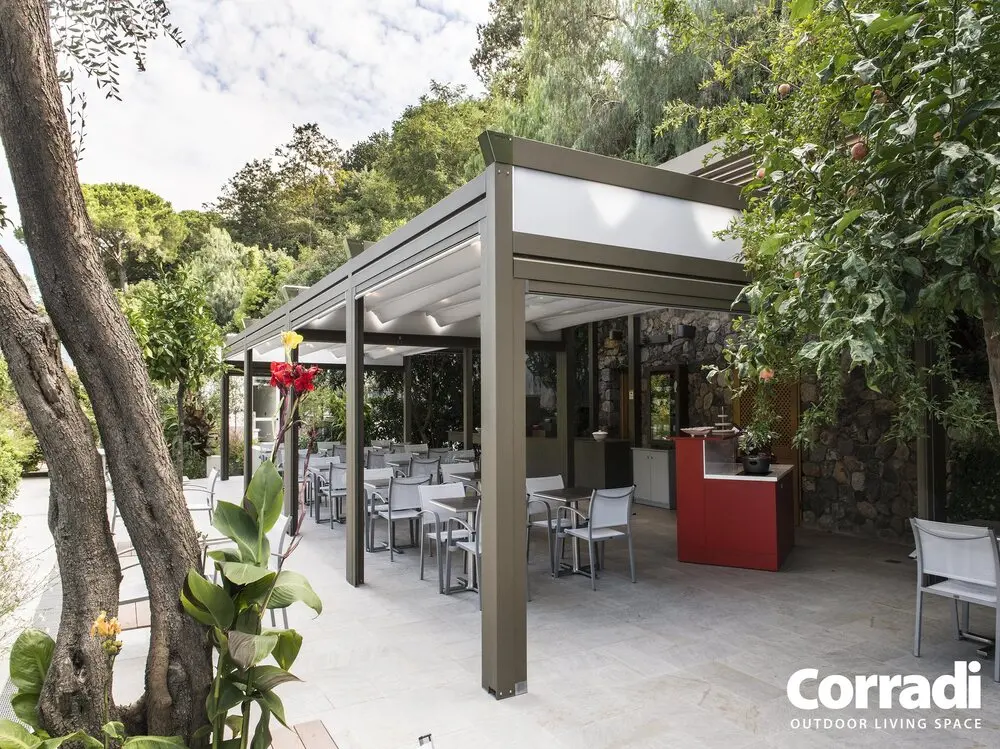 Pergotenda ® B-Space pergola in piano su misura