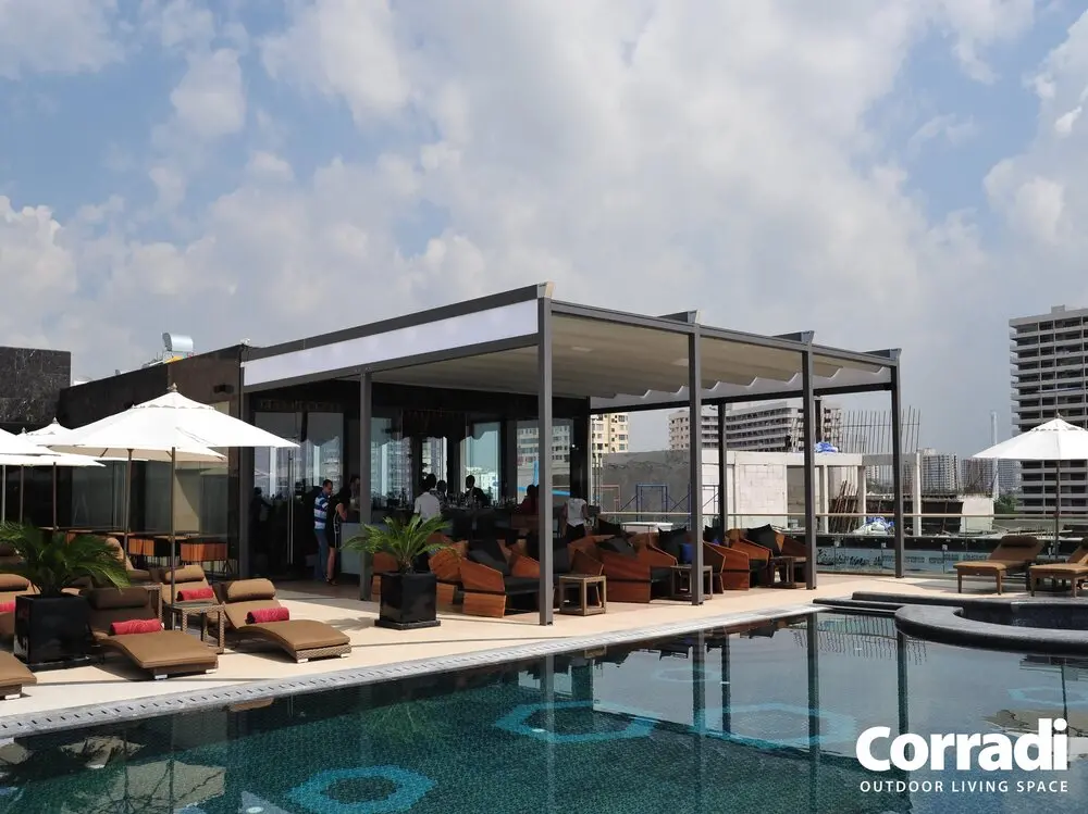Pergotenda ® B-Space pergola in alluminio con copertura in telo lasco per ampi spazi esterni