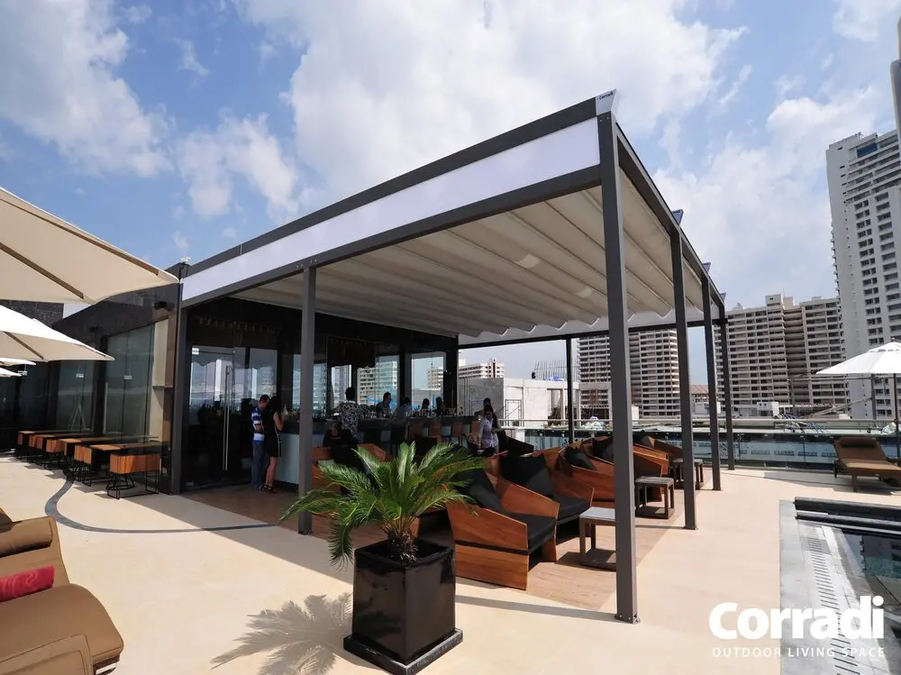 Pergotenda ® B-Space pergola nera con copertura in telo lasco