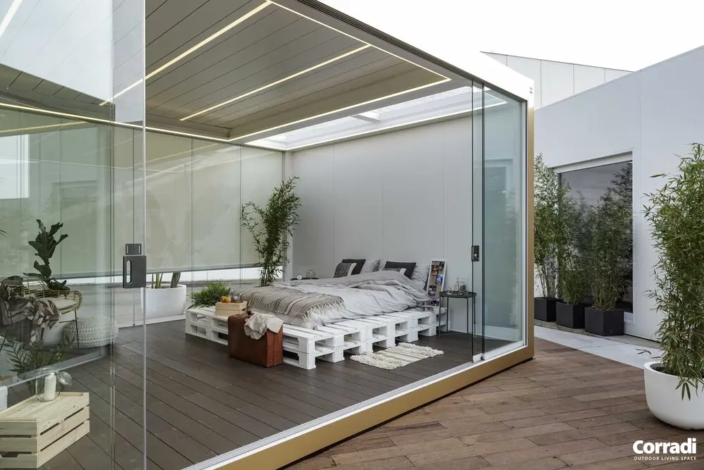 Imago® Pergola Bioclimatica autonoma con vetrate scorrevoli e sistemi di bloccaggio