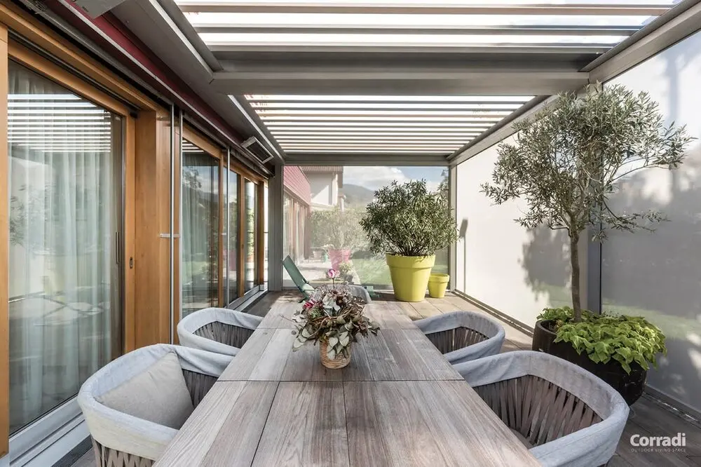 Imago® Veranda Bioclimatica con chiusure laterali