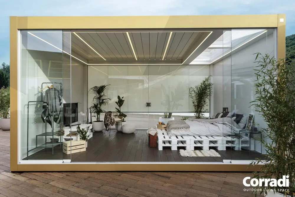 Imago® Pergola Bioclimatica con colori personalizzati e vetrate scorrevoli